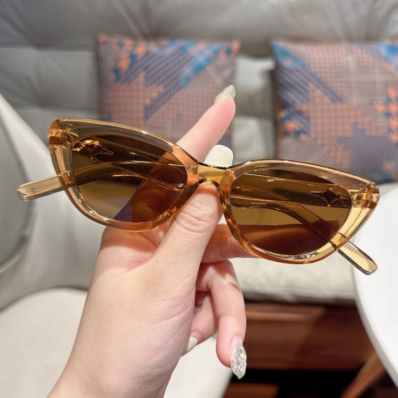 European Ins Style Cat Eye Small Frame Sunglasses Unisex UV Protection High Appearance Fashion Streetwear Celebrity Trendy Sun Glasses Shades