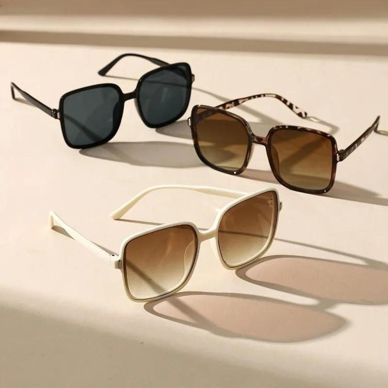 3 Pairs of Women s Square Stylish Glasses Suitable for Women Casual and Formal Dress Decoration Glasses Women s Stylish Glasses