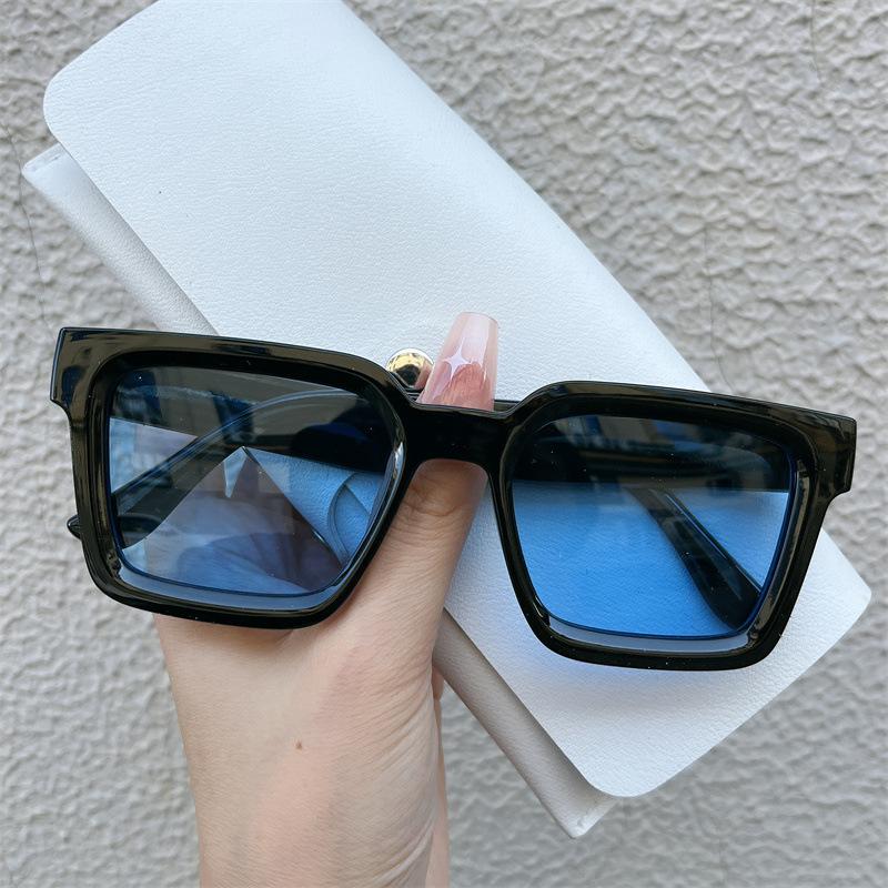 New Vintage Men Rectangle Frame Sunglasses Fashion Retro Eyeglasses Luxury Design Shades Eyewear Women UV400