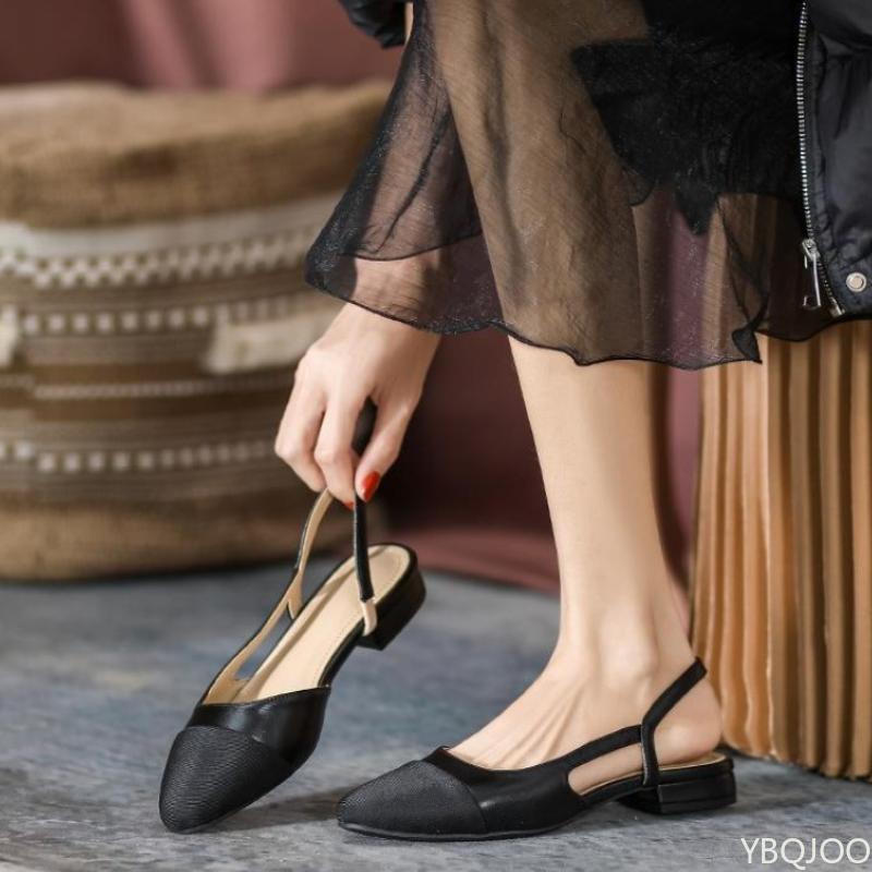 Sommer Mode Colorblocking Flacher Boden Grober Absatz Damen Sandalen Neuer Kleiner Duftiger Stil Flacher Mund Niedriger Absatz Maßgeschneiderte Schuhe