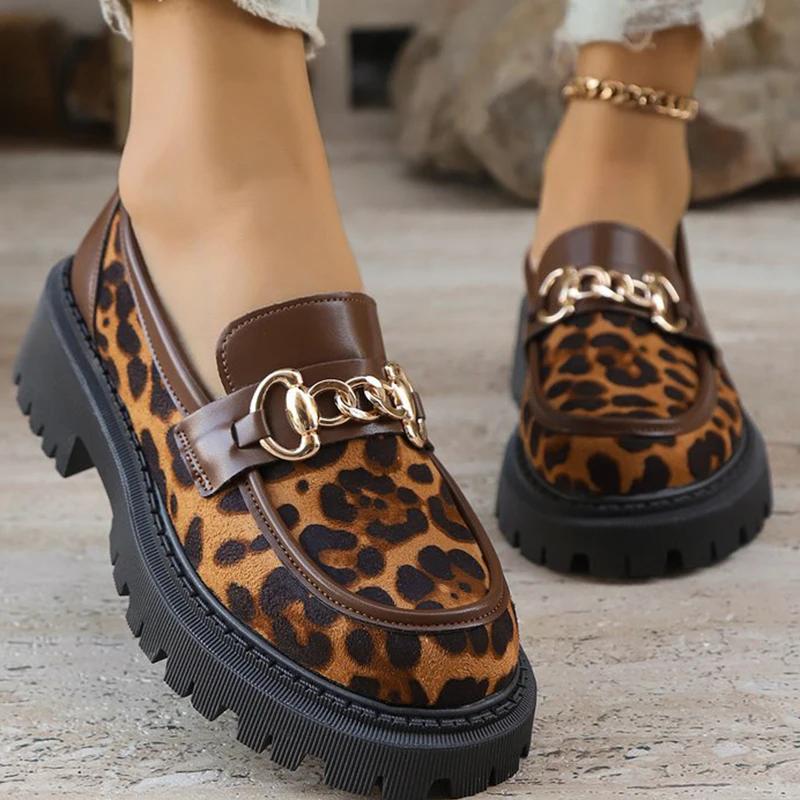 Fashion Women's Loafers Retro Suede Leopard Shoes for Women Metal Decoration Round Toe Women's Loafers Casual Chunky Platform Shoes Lady