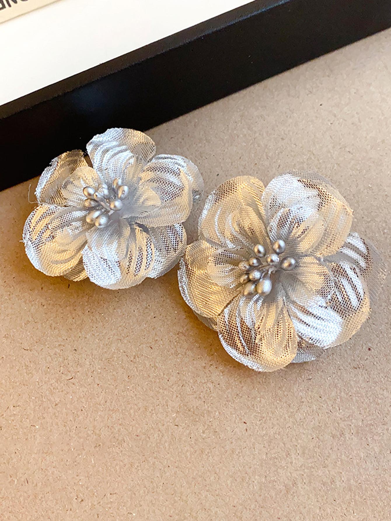 

2 pieces of women s gold and silver personalized edge clip decoration hair accessories