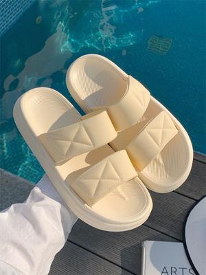 Fashion Platform Women's Slippers and Ladies Sandals Summer 2024 Bathroom Thick Shoes On Beach Slides Soft Footwear Small Size New Style