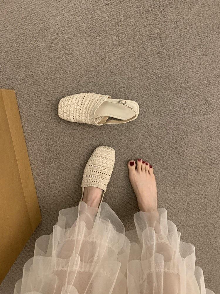 Thick Heel Shallow Mouth Straw Woven Bag Head Empty Sandals Women's Shoes 2025 Summer New Flat Bottom One Word with Cool Single Shoes