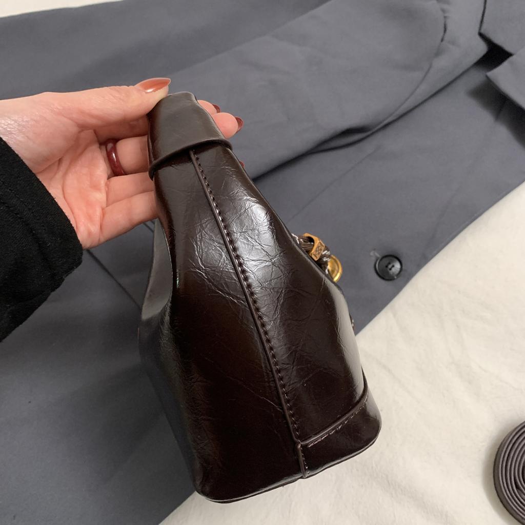 Retro Fashion Exquisite Women Handbags, Niche Design, Popular All-match Crossbody Bags, High-looking Classic and Elegant Shoulder Bags