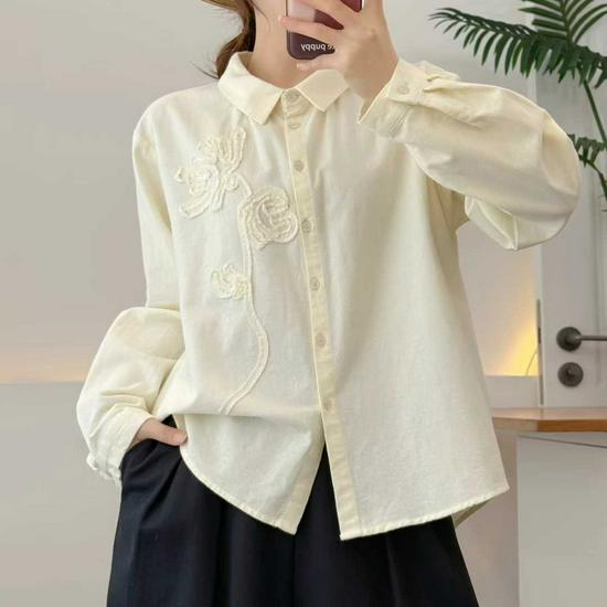 2026 Spring/Fall Women's Brushed Long-Sleeve Shirt with 3D Rose Design, Ideal for Layering.