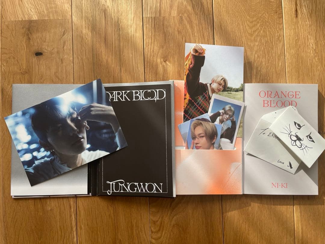 

[USED] ENHYPEN ORANGE BLOOD DARK BLOOD NIKI