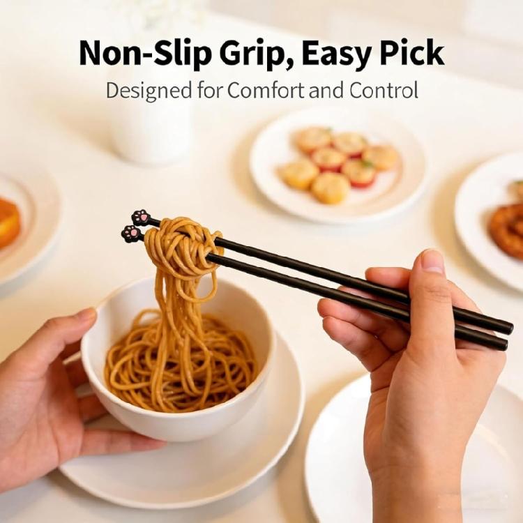 2Pairs Cats Shaped Elegant Chopsticks for Family Meals Elegant Sustainable Cutlery for Kitchen Use