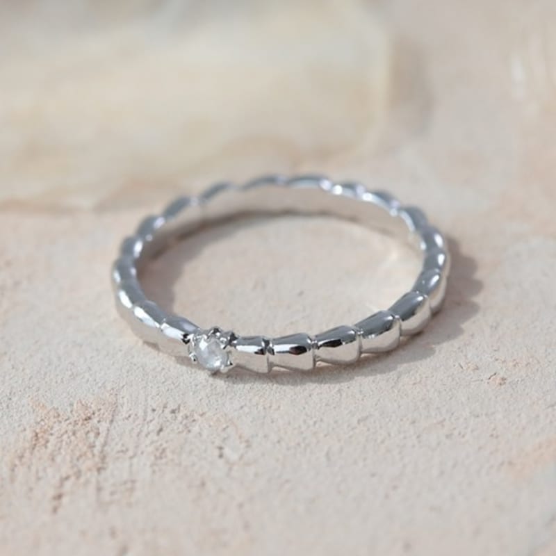 BELLOOGGI Gray Rough Diamond Ring