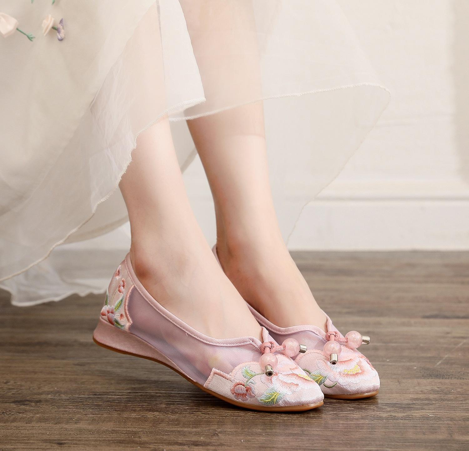 

[Ся Ин] Летом 2024 года новые сетчатые женские сандалии ципао сочетаются с туфлями Ханфу и вышитыми тканевыми туфлями на низком каблуке. 40 розовый