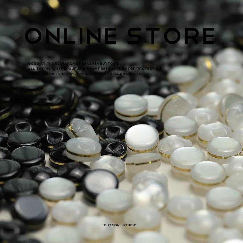 

5Pcs Pearlescent Clothes Decorative Button-Up Shirt Knitted Cardigan Dark Eye Buttons Resin Dress Wool Clothes Buttons 2 #[Gold thread edge pearlescent white] 10.5mm