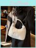 Small 2025 Versatile Bucket Plush Bag Furry Handheld Crossbody For Women Perfect For Autumn And Winter
