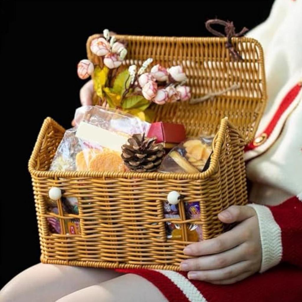 House shape Rattan Basket Rattan Picnic Basket Woven Storage Vintage Wedding Favors with Lid Creative Rustic Decor Organizer