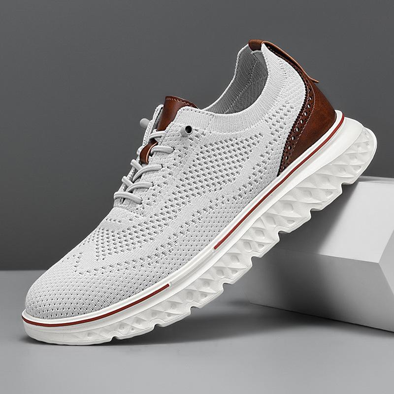 Spring and Autumn Trend Flying Weaving Breathable Casual Sneakers Soft Sole Lightweight Running Shoes Fashion Versatile Men's and Women's Trend Shoes