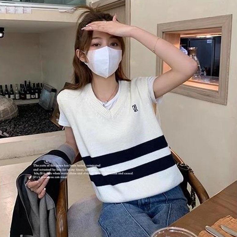 

Женский вязаный жилет с V-образным вырезом в полоску для колледжа 2024 - Свободный свитер без рукавов для многослойности весной и осенью 2XL белый