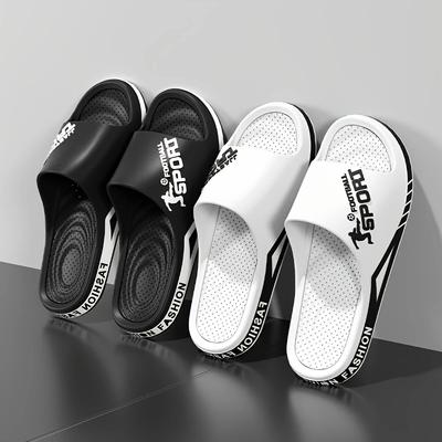 Pantofole piatte alla moda per la casa, il bagno e l'uso interno, adatte per attività all'aperto come gite in spiaggia e sport casuali.