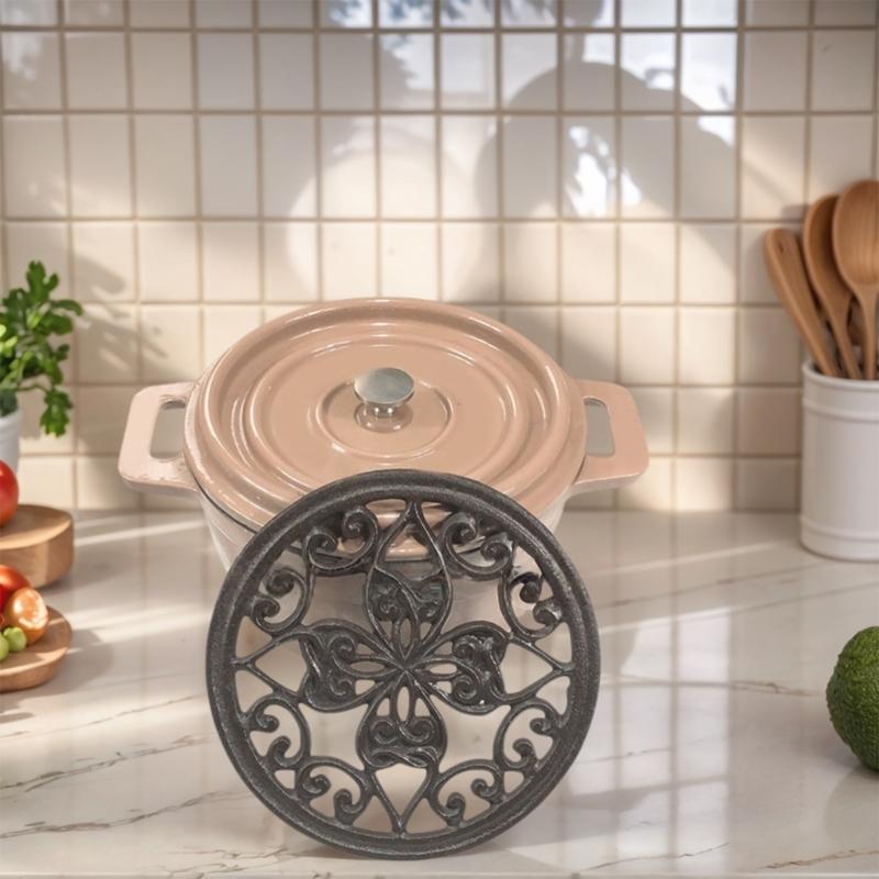 Gusseisenuntersetzer für heiße Gerichte und Töpfe Verwendung Blumenmuster Wärmeisolierender Untersetzer für Esstisch Küchendekoration