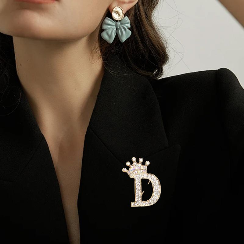 1 Pièce Broches pour Femmes & Hommes Broche Initiale Épingle de Col Strass Cristal Mode A-Z Ton Doré Épingle Corsage