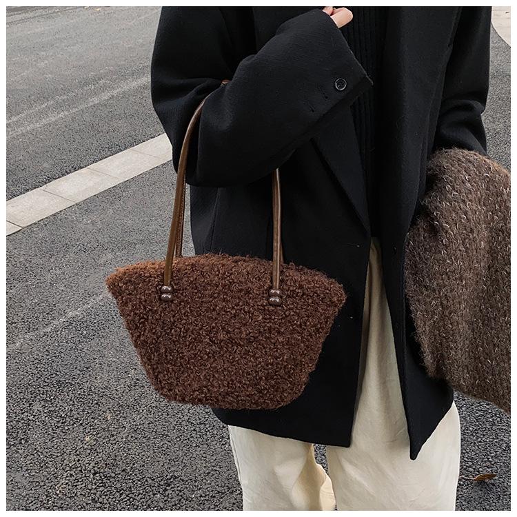 Handtas van nep lamswol in Koreaanse stijl - Pluizige niche design schouder- & okseltas voor herfst/winter