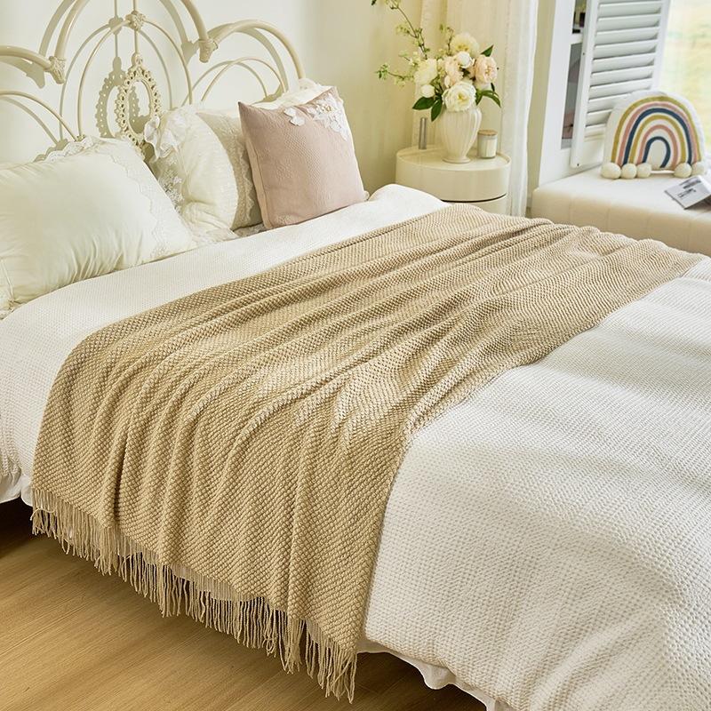 Ins Style Homestay Bed End Towel Thick Thread Woven Air Conditioning Blanket Solid Color Bubbles Camping Sofa Blanket Multi Functional Tassel Bedding