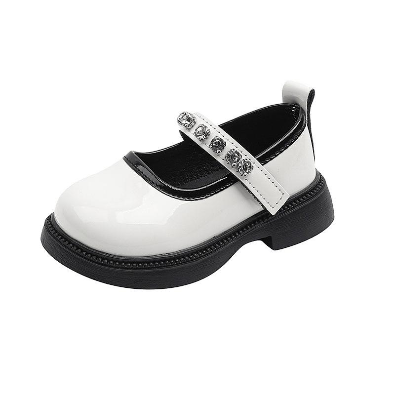 Children's black small leather shoes, spring and autumn 2025 new cute bow pearl performance single shoes, girls' small leather shoes