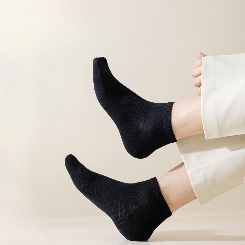 Men's Short Socks for Spring and Summer, Thin Pure Cotton Sports, Anti-odor, Sweat-absorbing, Mesh Breathable, Black Men's Shallow Mouth Boat Socks