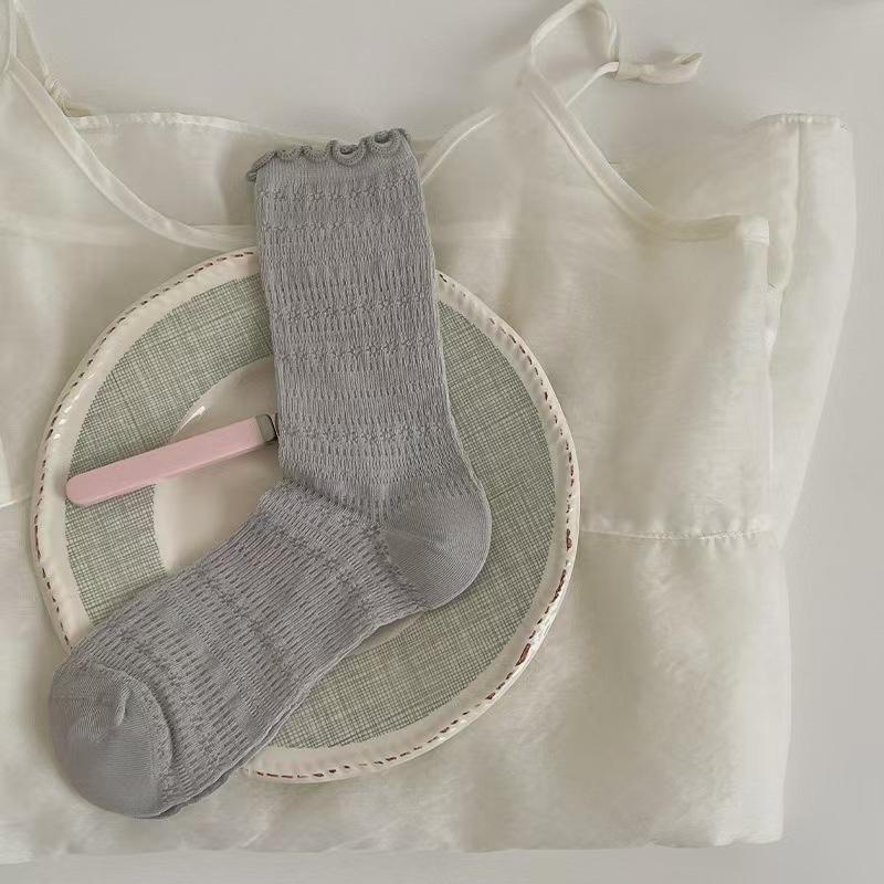 Women's Lace Mesh Cotton Mid-Calf Socks - Breathable, Thin, Trendy Spring/Summer Arrival