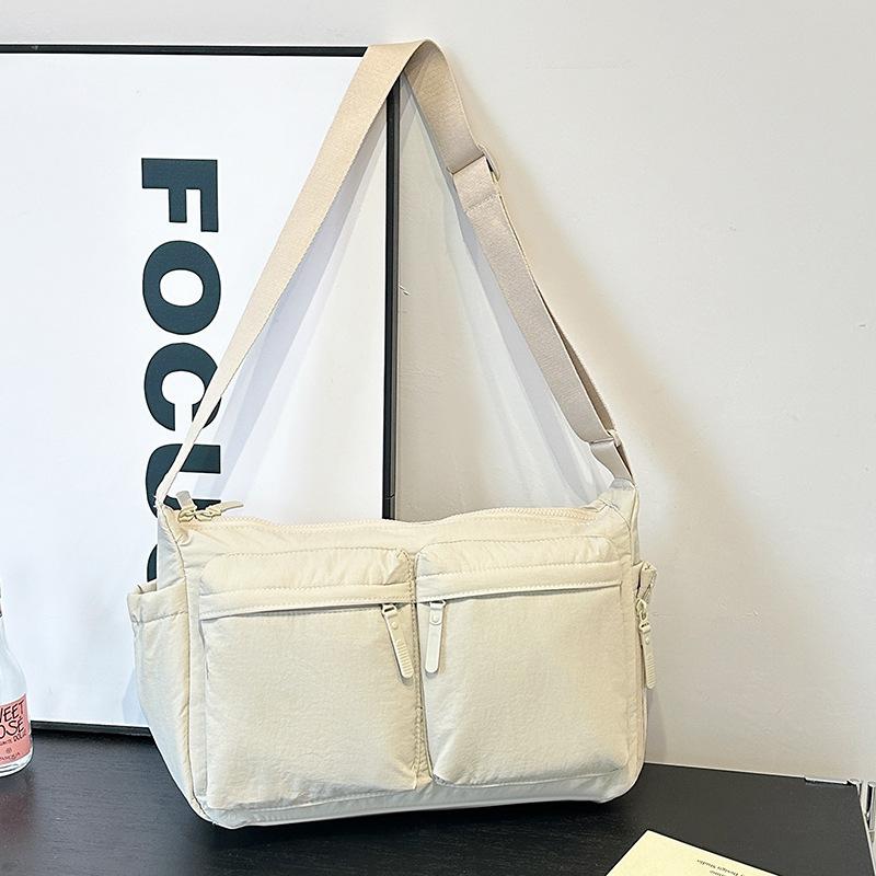 Day Single Casual Satchel Women's Shoulder Bag Messenger Bag Multi-pocket Anti-splashing Backpack Men's Commuter Computer Bag Dumpling Bag