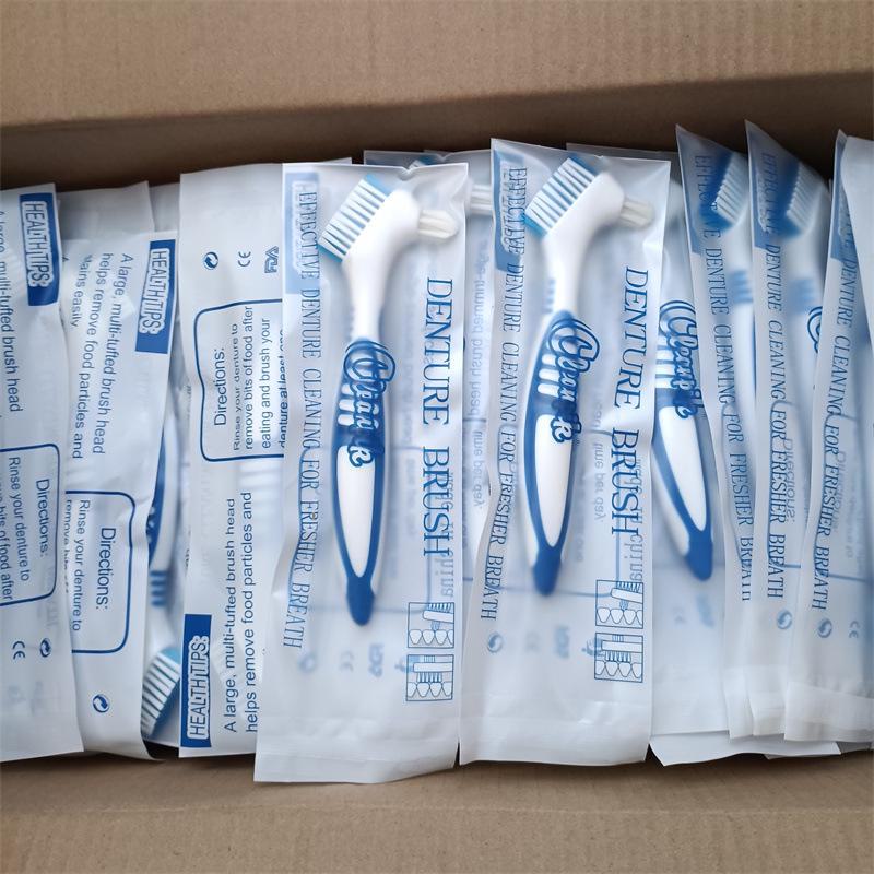 

Набор для ухода за зубами для пожилых людей: Зубные протезы, чистка зубов, двухсторонняя зубная щетка и шипучие таблетки для удаления пятен. Bag/Piece