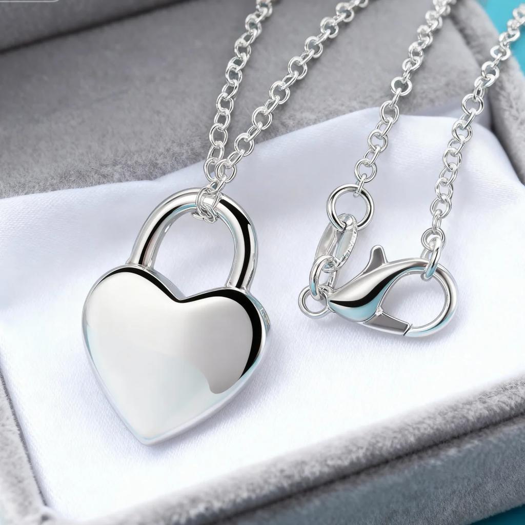Hochwertige 925 Sterling Silber Glücksherz Schloss Halskette für Damen Mode Nischenschmuck Hochzeit Verlobung Feiertagsgeschenke