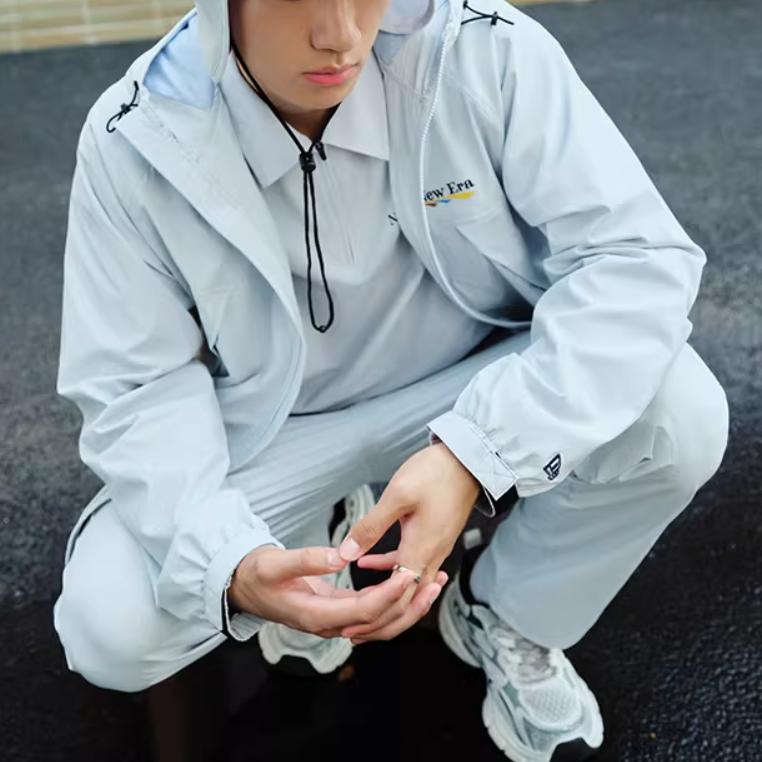 New Era SS26 Urban Exploration Series Outdoor Water-Resistant Hooded Zip-Up Breathable Mesh Loose Jacket Unisex jackets 14905128