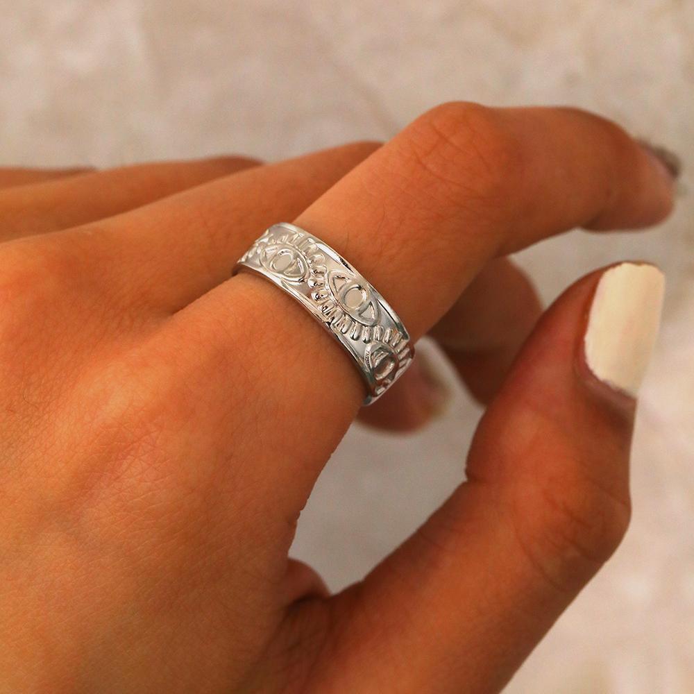 Stainless Steel Rings Personality Design Vintage Devil's Eye Open Ring Unique Exaggerated Ring For Women Zircon Gift Party Wear