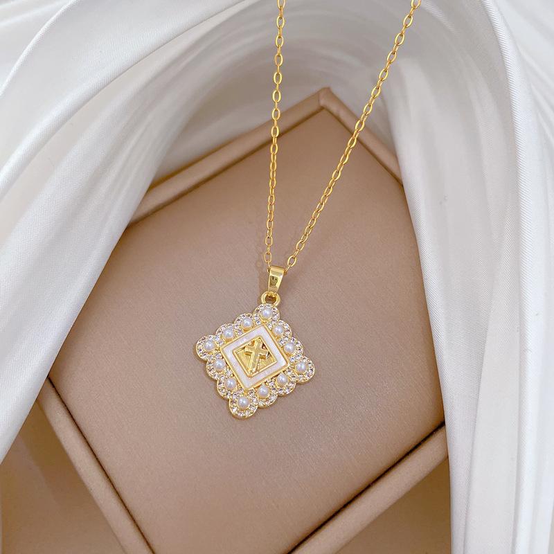 Pearl Cross Light Luxury Temperament Gorgeous Full Diamond Necklace Women'S Versatile Clavicle Chain Titanium Steel Chain