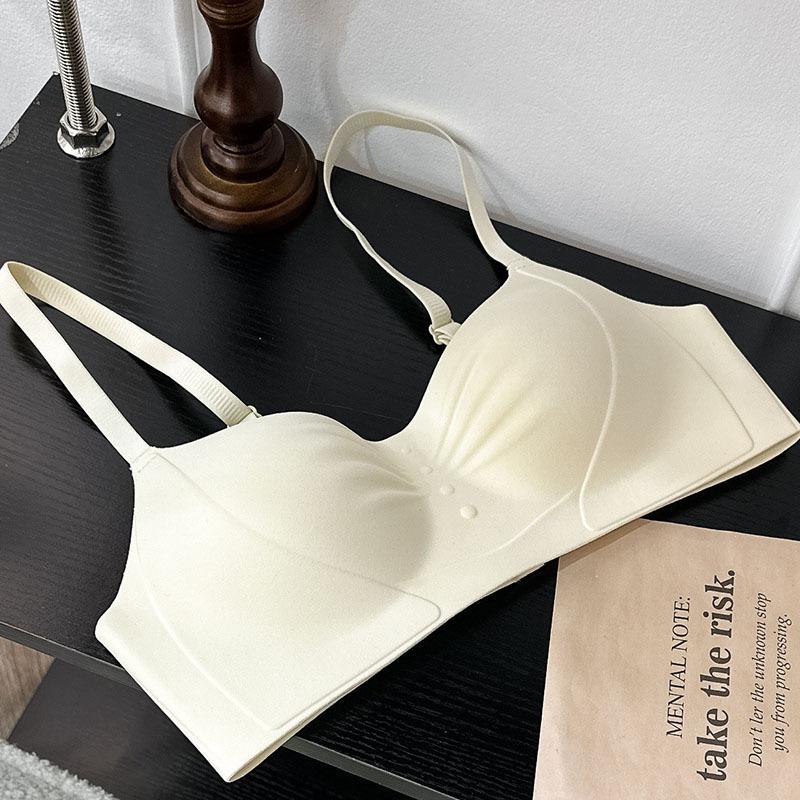Traceless underwear Women's small breasts gather, summer thin bras close secondary breasts Anti-sagging breathable French round chest bra