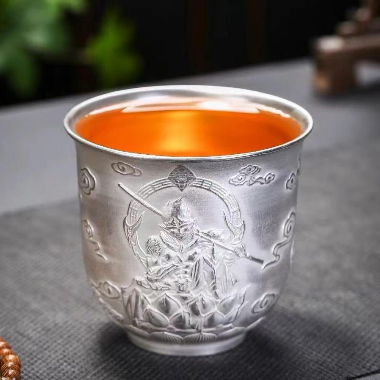 

999 Silver Inner Pot Kung Fu Ceramic Gilded Silver Tea Cup for Tea Tasting, Master s Cup, Large Single Glass 180ml