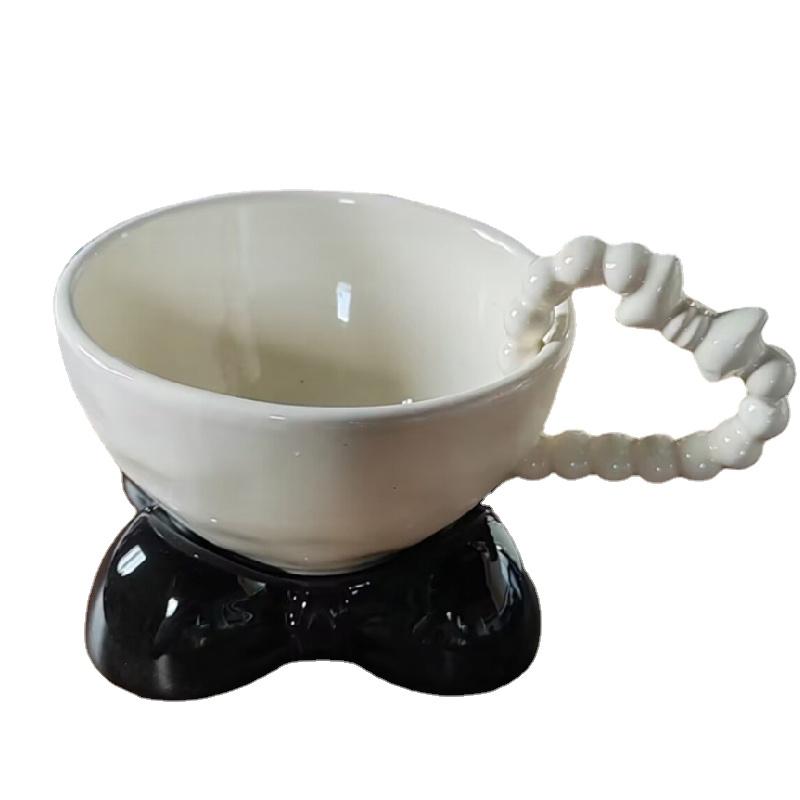 

300 мл керамічна кавова чашка та набір блюдець милі чашки для післяобіднього чаю любовні чашки пара чашки домашній чай чашки для вітальні прикраса 300ML