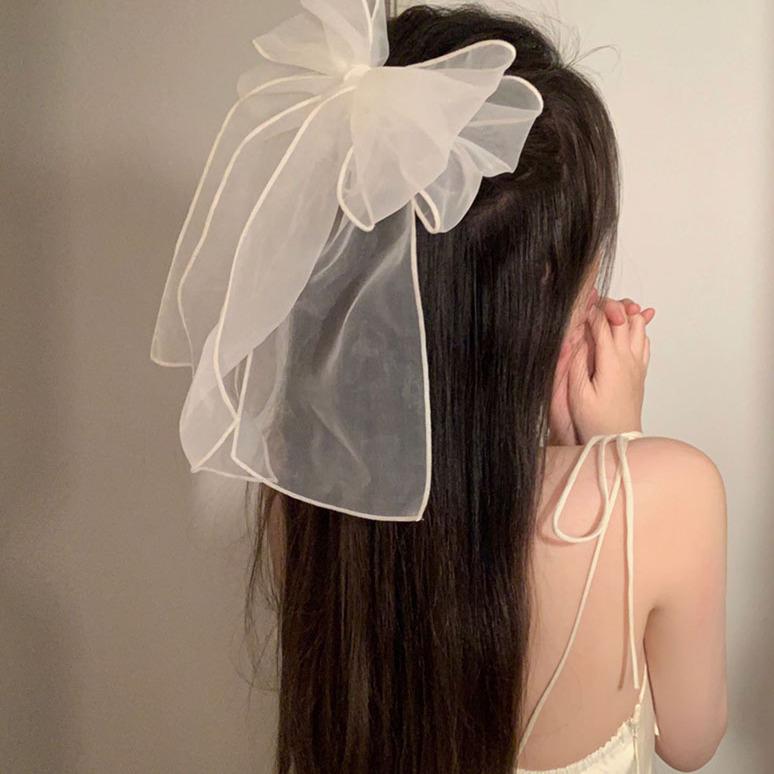 

Большая черно-белая сетчатая заколка для волос - Дизайн с феей и лентой белый/кремовый