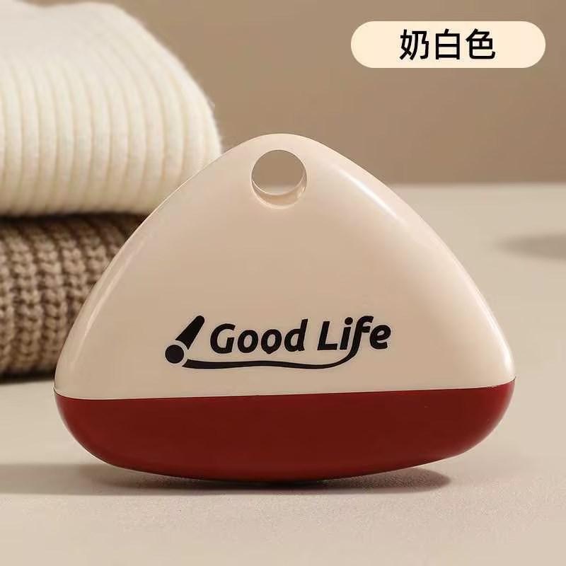 

Многоразовый ролик для удаления катышков, портативное устройство для удаления катышков, моющееся устройство для удаления шерсти домашних животных, чистящий ролик с липким шариком, бытовая щетка для уборки