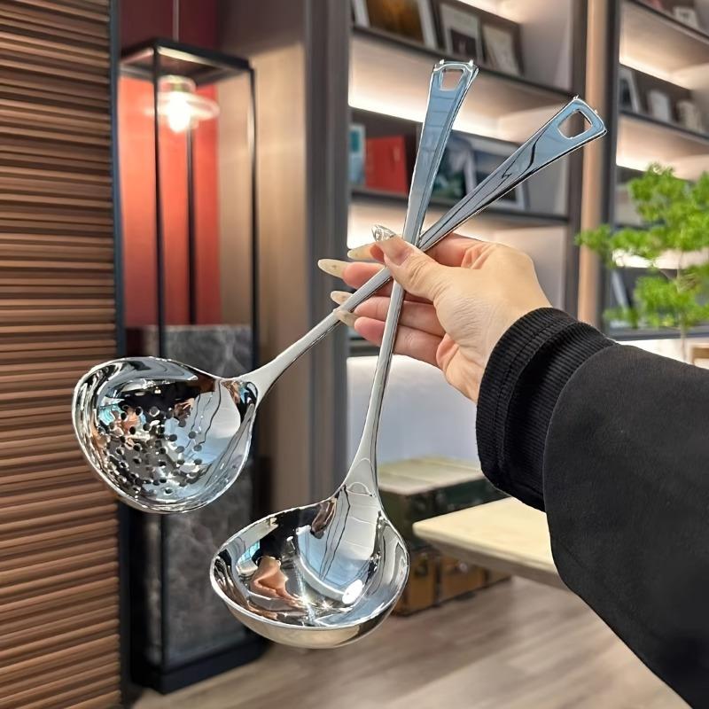 Durable Stainless Steel Soup Ladles, Long-Handled Kitchen Spoons for Hot Pot and Family Restaurant Use, Easy To Clean Cooking Utensils