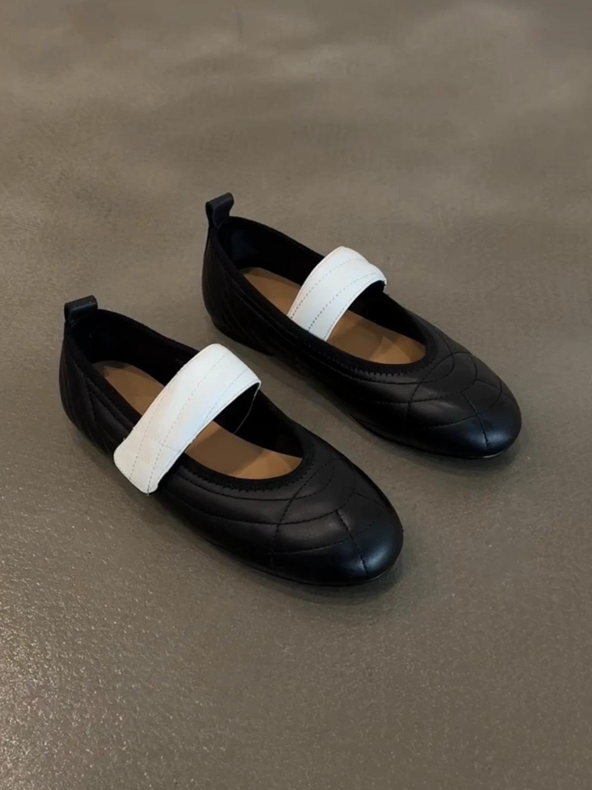 

Soft leather version~ French leather light mouth Mary Jane shoes women s 2025 new Velcro color matching flat ballet shoes 35