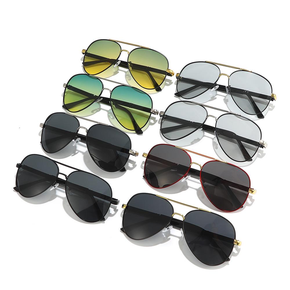 TEMU Men's Polarized Aviator Sunglasses - Metal Frame, Retro Large Design for Driving