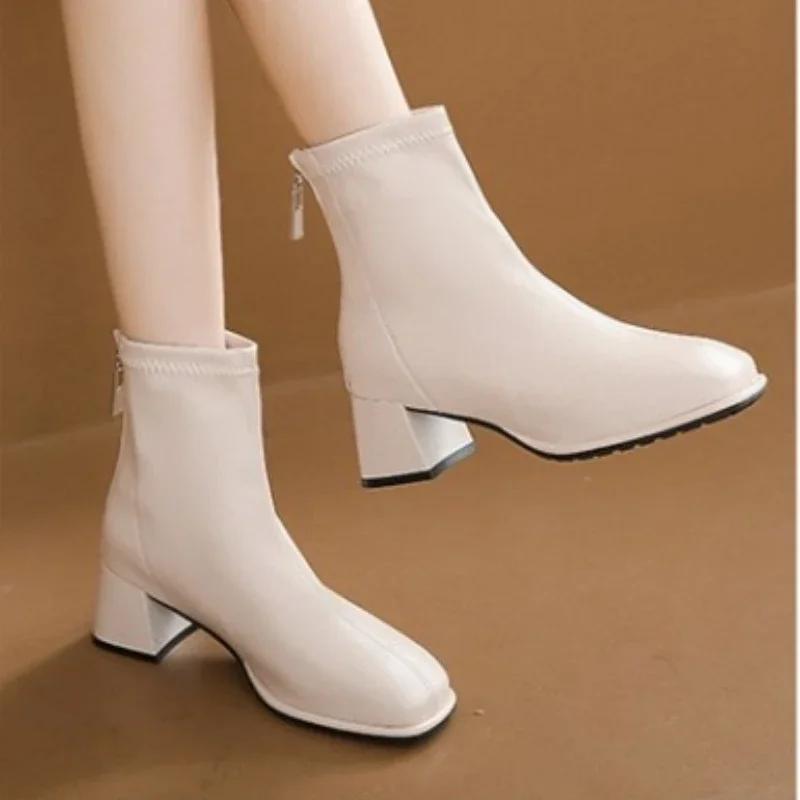 2024 Winter New British Style Back Zipper Fashion Boots Women's Rough Heel Leather Suede Versatile Short Boots Women 35-40
