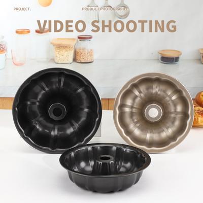 Teglia per ciambellone antiaderente in acciaio al carbonio con tubo centrale scanalato