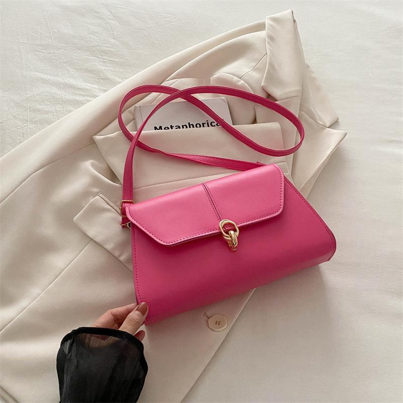 Underarm Small Square Bag Fashion Messenger Bag 2025 New Retro Fashion Beautiful Autumn Trend Niche Design Women's Bag