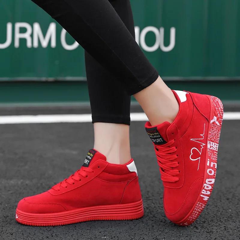 New Four Seasons Couple Plus Size 35-44 High Top Sneakers Fashionable Lightweight Comfortable Versatile Skateboarding Shoes