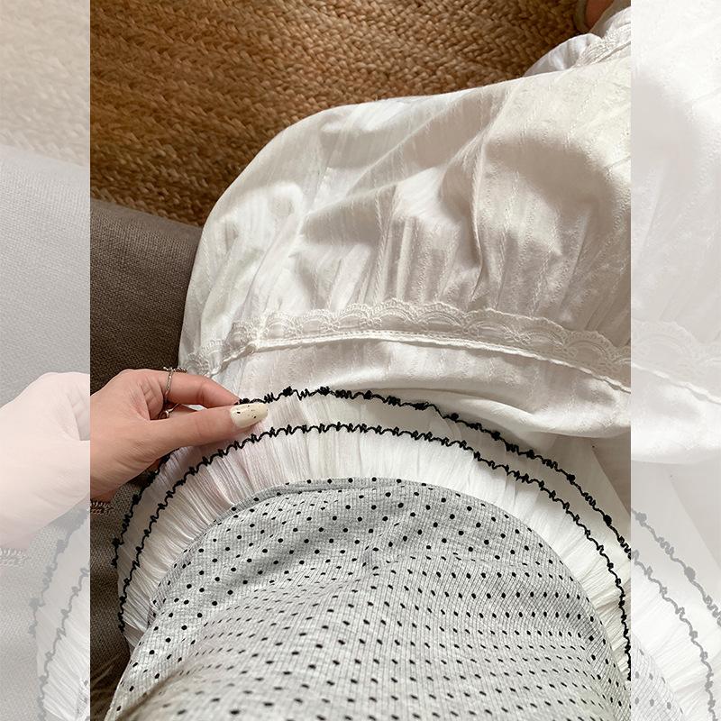 Korean White Polka Dot Lace Splicing Hem Design Short-sleeved T-shirt Women's Summer New Slim-fitting and Thin Top