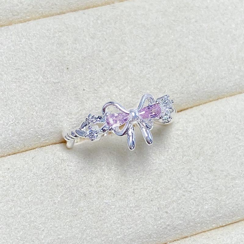 Hongkong-Stil Süßes und Kühles Temperament Mikro-Inlay Zirkon Schmetterling Persönlichkeit Öffnungsring Damen Super Fee Nische Leichter Luxus Index