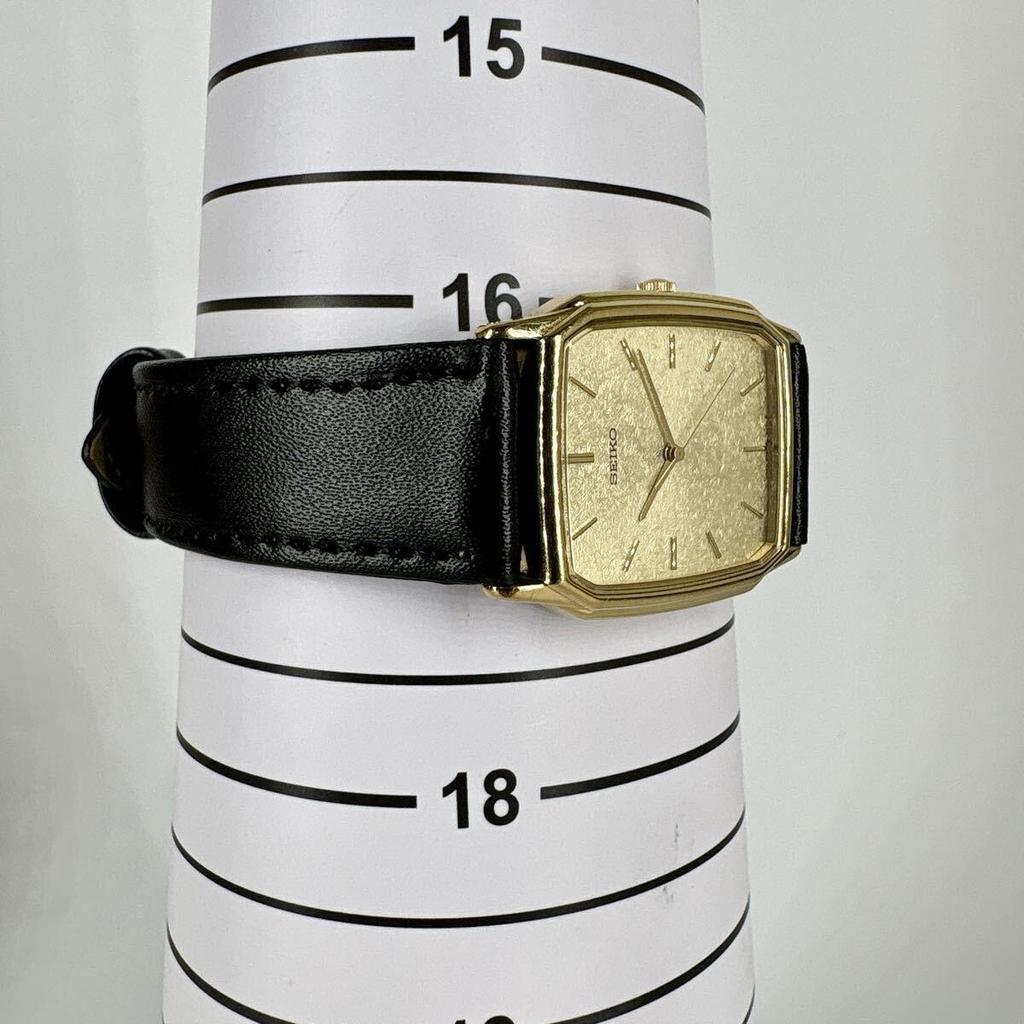 Used [New Battery Replacement/working Item] Seiko Men's Watch Square Gold Japanese Paper Style Dial Vintage SEIKO