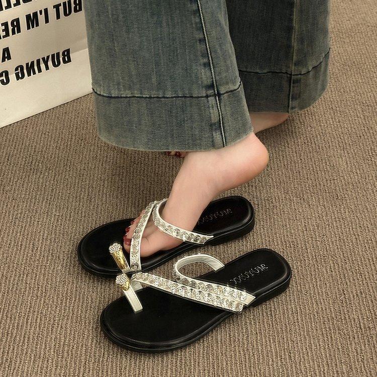 French Style with Skirt Rhinestone Cool Slippers Women's Summer Wear 2025 New Beautiful Seaside Sandals Fairy Silver Slippers