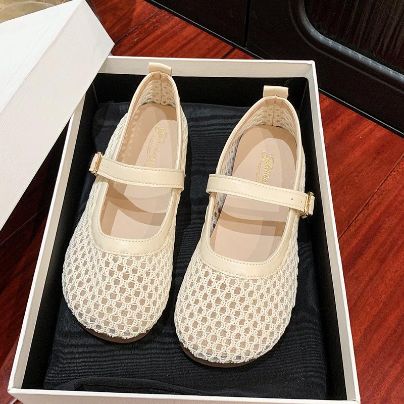 2025 summer new single shoes women's one-word buckle fishing net shoes hollow breathable Mary Jane shoes